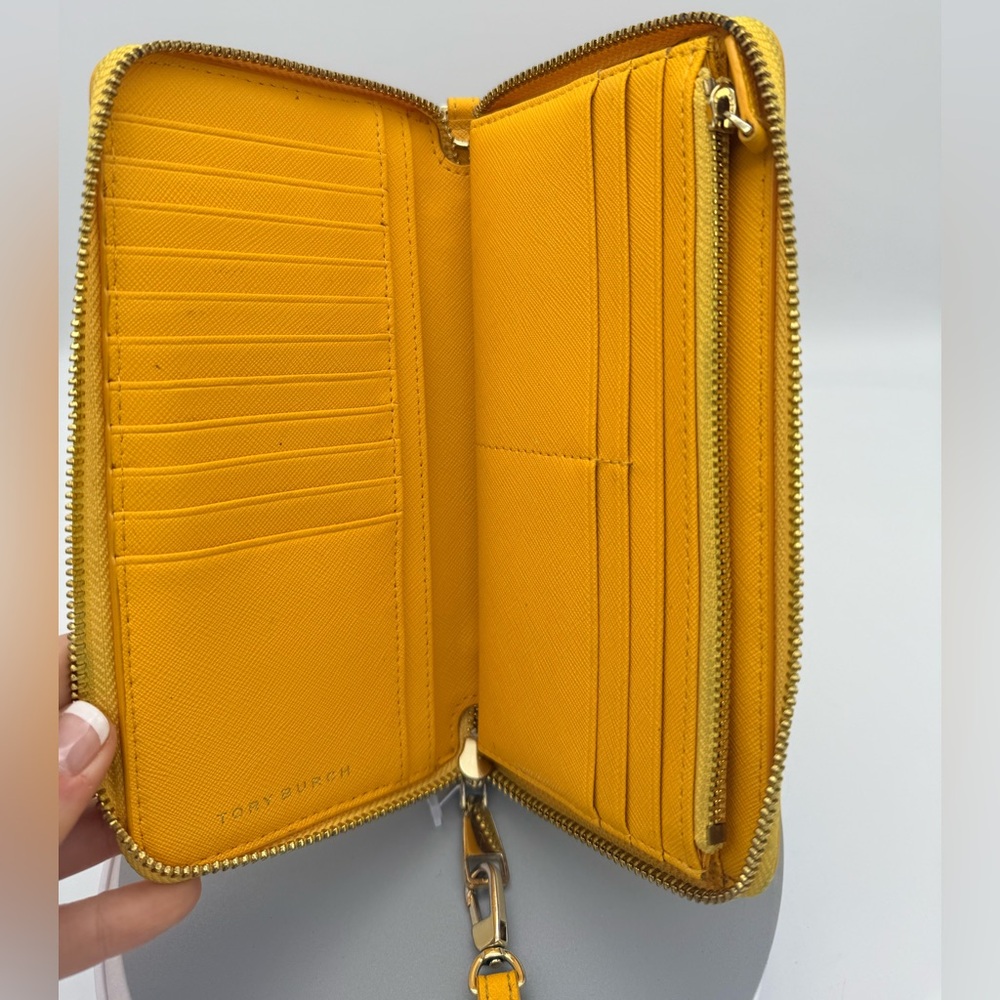 Tory Burch Robinson Zip Continental Wallet - Daylily Yellow Saffiano - Picture 3 of 7